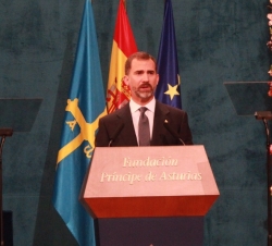 Don Felipe durante su intervención en la ceremonia de entrega de Premios Príncipe de Asturias 2013